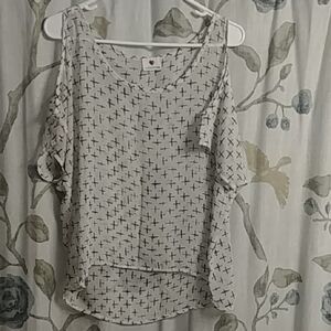 one clothing Ivory Cold-Shoulder Cross Print Blouse